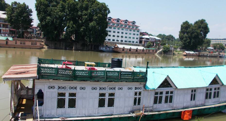Houseboat New Shaheen, Srinagar 4